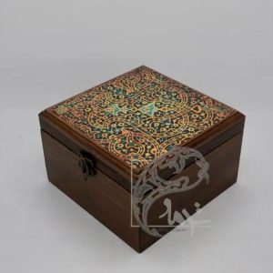 باکس چوبی کوچک طلایی
