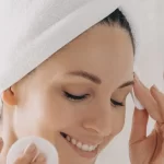 شیر پاک کن یا میسلار واتر کدام مناسب تر است؟ 33 شیر پاک کن یا میسلار واتر کدام مناسب تر است؟