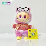 عروسک لبوبو لباسدار بنفش با گیتار و عینک مدل انرژی (کد 32) 1 عروسک لبوبو لباسدار بنفش با گیتار و عینک مدل انرژی (کد 32)